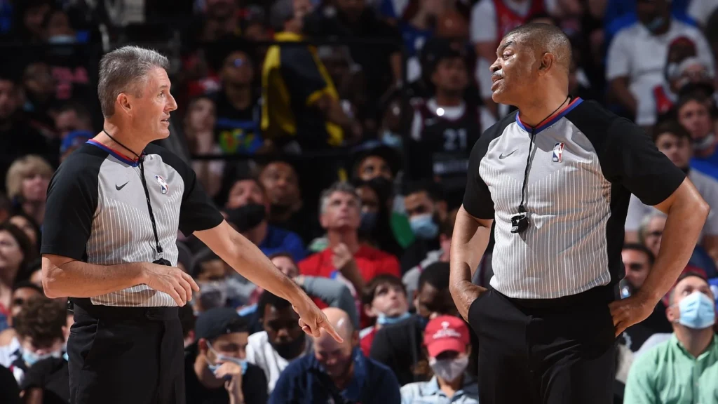 of these two nba officials whos more controversial v0 2qgbobihcfmc1